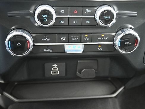 Used 2025 Ford F150 XLT w/ Equipment Group 301A Standard AWD/4WD image 13