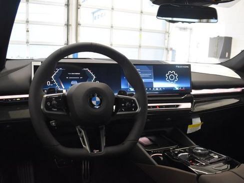 New 2027 BMW 530i xDrive w/ M Sport Package AWD/4WD image 23