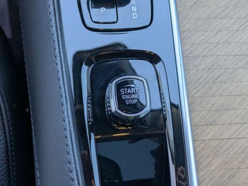 Used 2023 Volvo XC90 B6 Plus w/ Protection Package Premier image 19