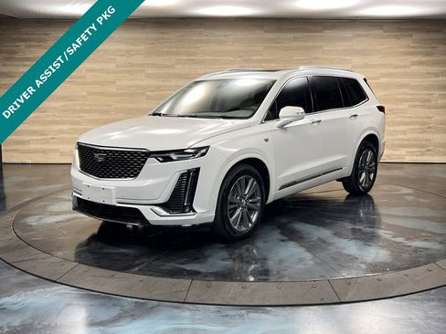 Used 2022 Cadillac XT6 Premium Luxury image 6