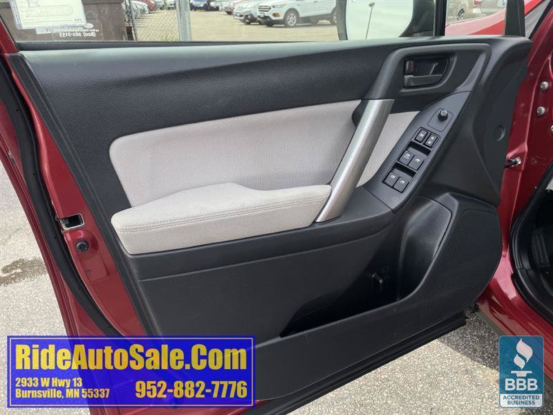 Used 2015 Subaru Forester 2.5i Premium w/ Popular Package #1 AWD/4WD image 9