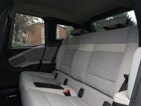 Used 2018 BMW i3 RWD image 13