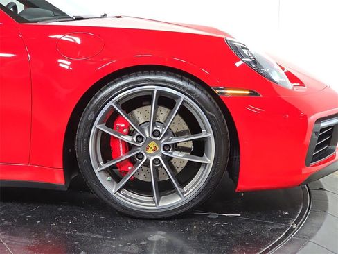 Certified 2020 Porsche 911 Carrera 4S image 11