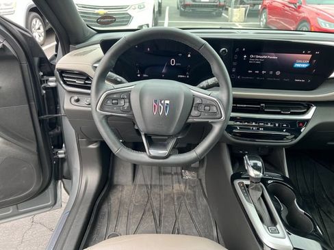 Certified 2024 Buick Envista Sport Touring FWD image 12