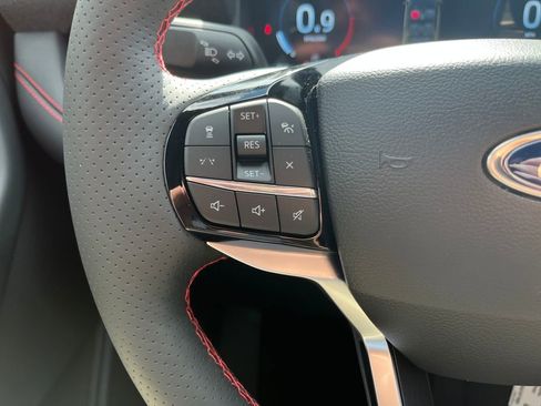 New 2026 Ford Explorer ST-Line w/ ST-Line Street Pack image 19