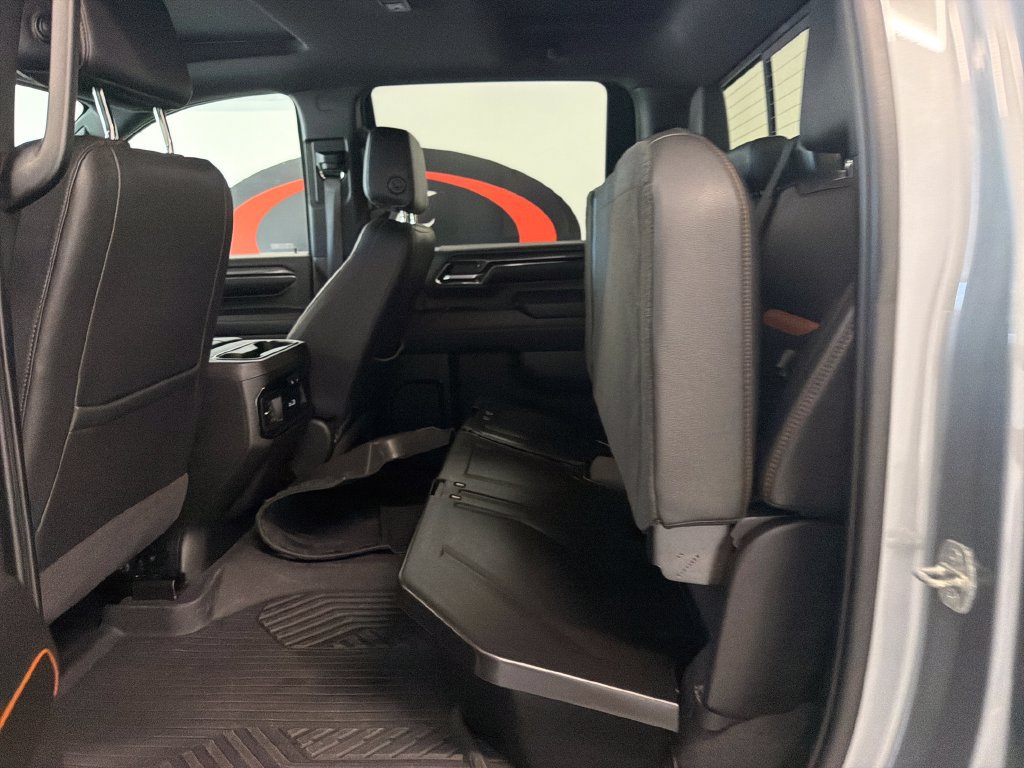Used 2024 GMC Sierra 2500 AT4 w/ AT4 Premium Plus Package AWD/4WD image 16
