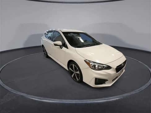 Used 2018 Subaru Impreza 2.0i Sport image 2