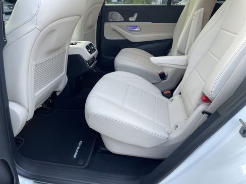 Certified 2025 Mercedes-Benz GLS 450 4MATIC w/ AMG Line Exterior image 40