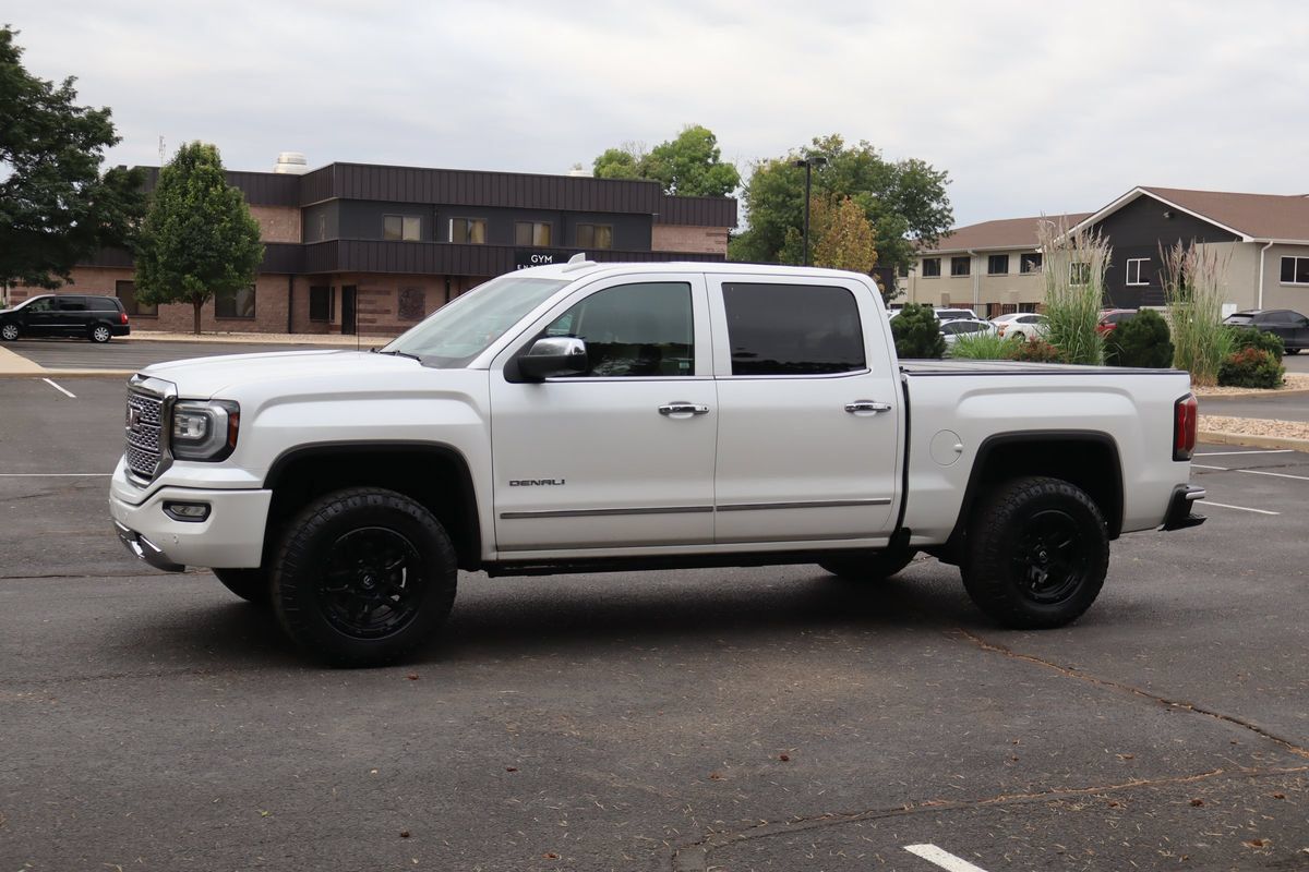 Used 2018 GMC Sierra 1500 Denali AWD/4WD image 11