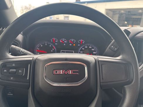 Used 2023 GMC Sierra 3500 Pro w/ Convenience Package image 29