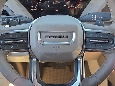 New 2026 GMC Yukon XL Denali image 12