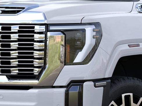 New 2026 GMC Sierra 2500 Denali w/ Denali Reserve Package AWD/4WD image 10