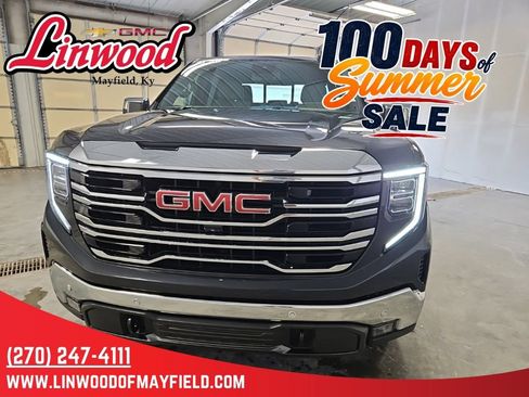 Used 2024 GMC Sierra 1500 SLT w/ SLT Premium Plus Package AWD/4WD image 3