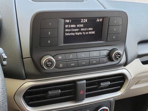 Used 2022 Ford EcoSport S AWD/4WD image 22