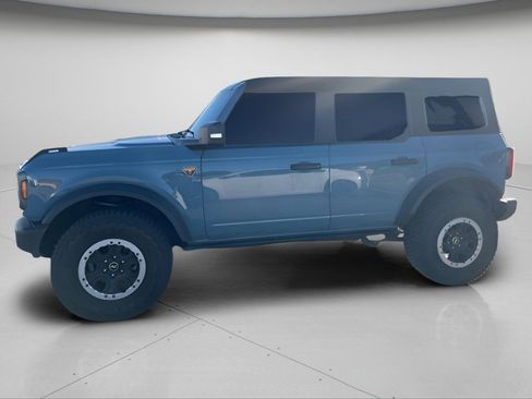 Used 2023 Ford Bronco Badlands AWD/4WD image 9
