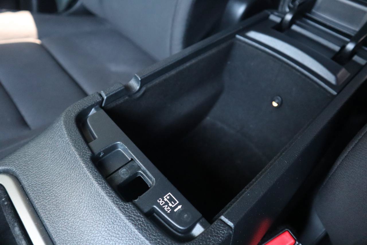 Used 2018 Jeep Grand Cherokee Laredo AWD/4WD image 81