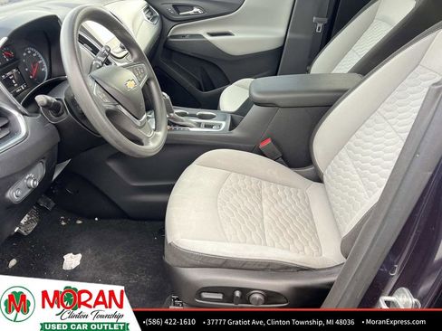 Used 2019 Chevrolet Equinox LS w/ LS Convenience Package image 16