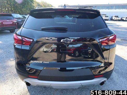 Used 2022 Chevrolet Blazer LT w/ Sound & Technology Package image 7