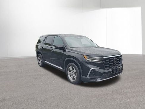 Used 2023 Honda Pilot EX-L image 2