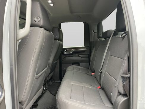 Used 2024 Chevrolet Silverado 2500 LT w/ Convenience Package AWD/4WD image 19