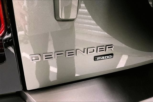 Used 2022 Land Rover Defender 110 X-Dynamic HSE AWD/4WD image 7