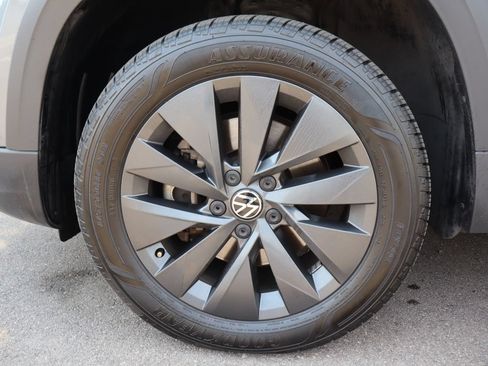 Used 2024 Volkswagen Taos S FWD image 41