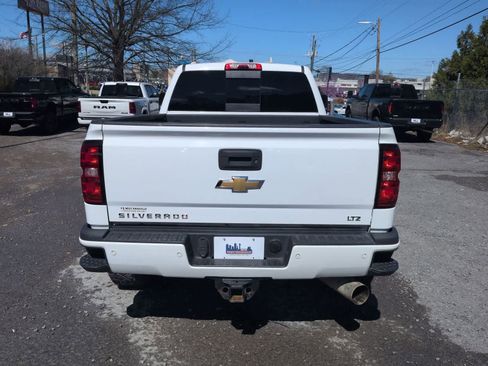 Used 2019 Chevrolet Silverado 3500 LTZ w/ Duramax Plus Package image 7