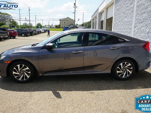 Used 2016 Honda Civic EX image 4
