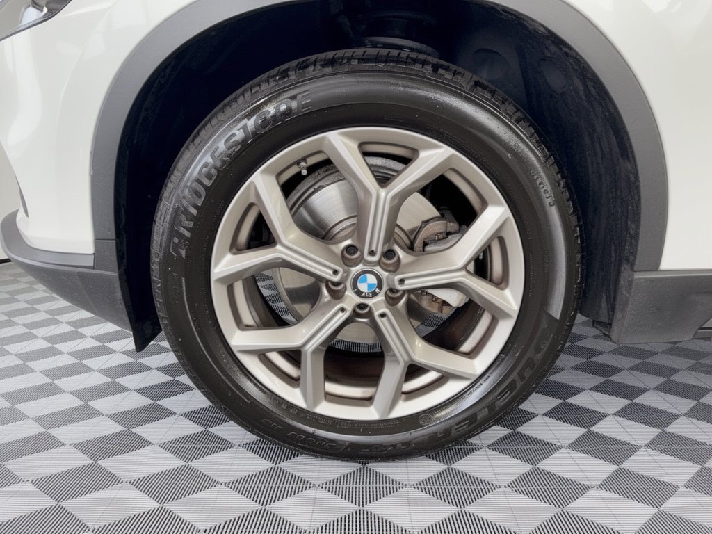 Used 2022 BMW X3 sDrive30i w/ Premium Package 2 RWD image 10