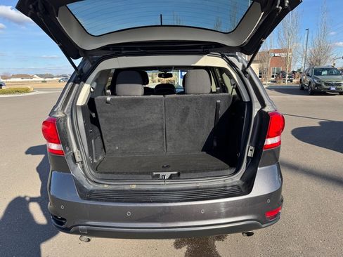 Used 2017 Dodge Journey SXT w/ Premium Group image 42