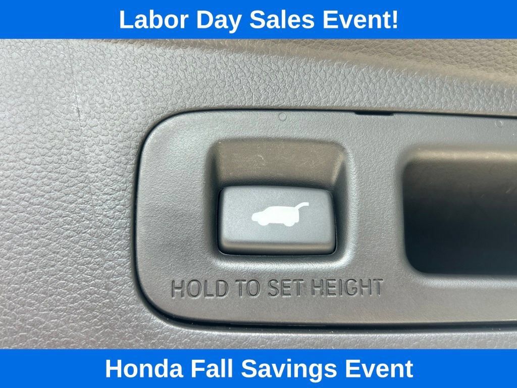 Used 2024 Honda CR-V EX-L image 12