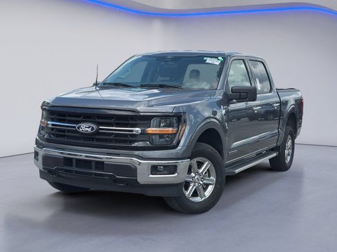 Used 2025 Ford F150 XLT w/ Equipment Group 301A Standard AWD/4WD image 2
