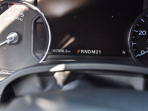 Used 2019 Ford F250 Lariat w/ Tow Technology Bundle image 8