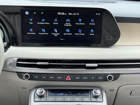 Used 2024 Hyundai Palisade Limited AWD/4WD image 15