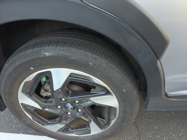 Used 2024 Subaru Crosstrek 2.5i Limited AWD/4WD image 15