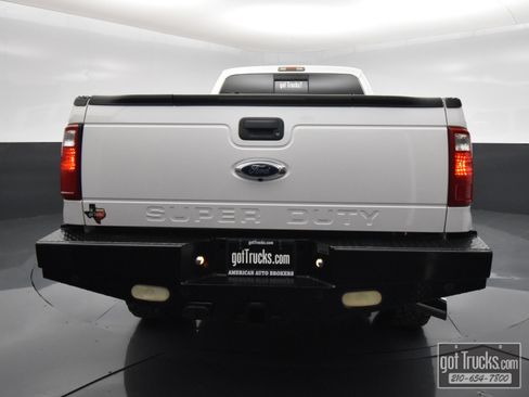 Used 2014 Ford F350 Lariat w/ Lariat Ultimate Package AWD/4WD image 6