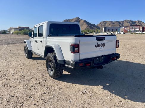 Used 2020 Jeep Gladiator Rubicon AWD/4WD image 3