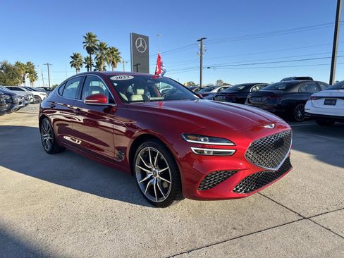 Used 2023 Genesis G70 2.0T image 3