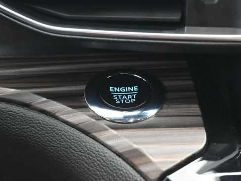 Used 2023 Ford Explorer Limited w/ Hybrid Equipment Group 310A image 20