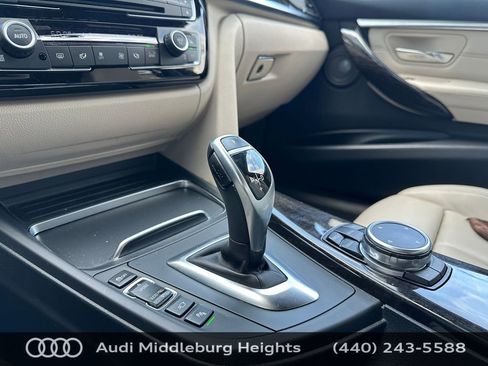 Used 2016 BMW 340i xDrive Sedan AWD/4WD image 29