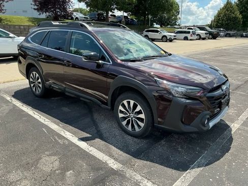 Certified 2024 Subaru Outback Limited AWD/4WD image 5