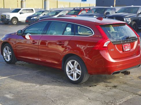 Used 2015 Volvo V60 T5 Premier Plus image 15