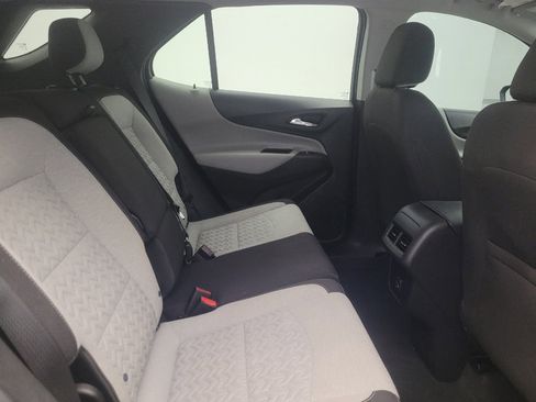 Used 2024 Chevrolet Equinox LS w/ LS Convenience Package AWD/4WD image 19