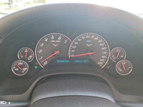 Used 2011 Chevrolet Corvette Coupe w/ Preferred Equipment Group image 31