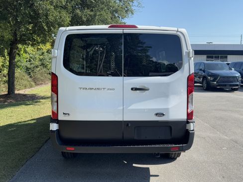 Used 2024 Ford Transit 250 Low Roof w/ Exterior Upgrade Package image 35