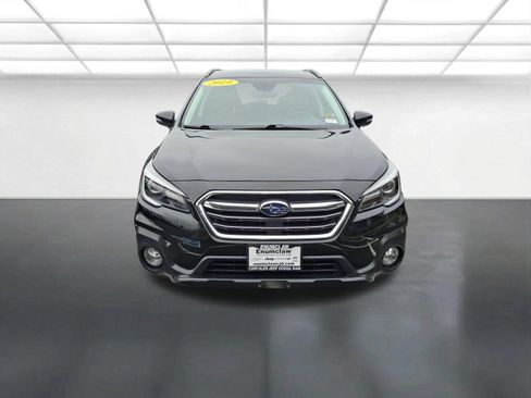 Used 2019 Subaru Outback 3.6R Touring w/ Popular Package #3A AWD/4WD image 8