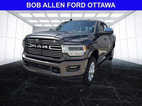 Used 2020 RAM 2500 Laramie AWD/4WD image 1