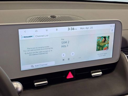 Certified 2024 Hyundai Ioniq 5 SE image 17