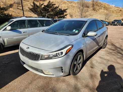 Used 2018 Kia Forte LX w/ LX Popular Package image 9