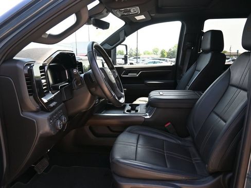Used 2026 Chevrolet Silverado 3500 High Country w/ High Country Premium Package AWD/4WD image 19